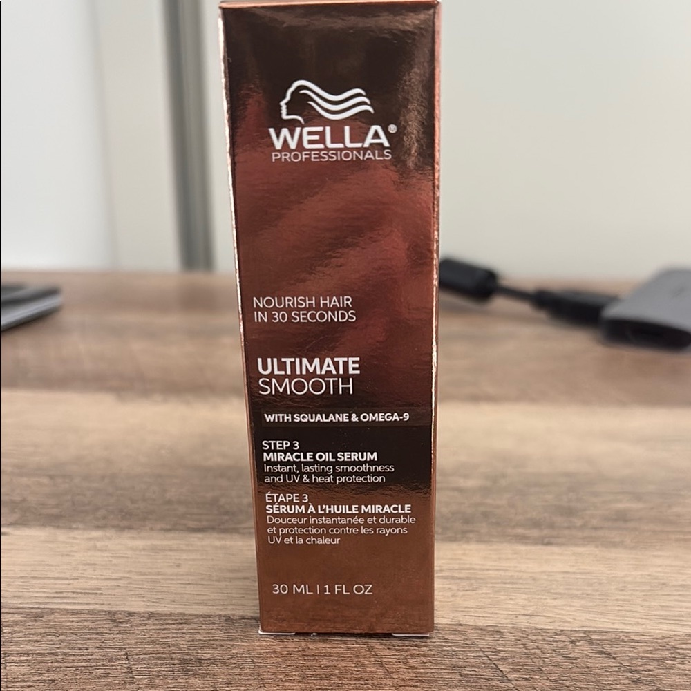 Wella Professionals Ultimate Smooth Miracle Oil Serum